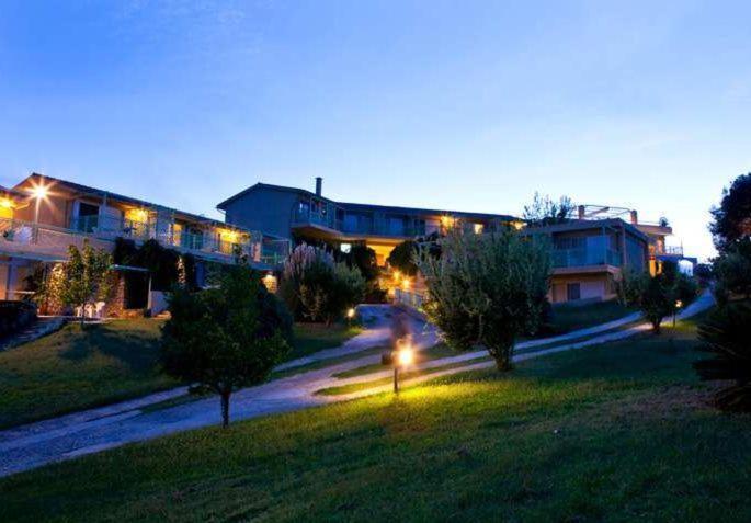 Daphne Holiday Club Chalkidiki 외부 사진