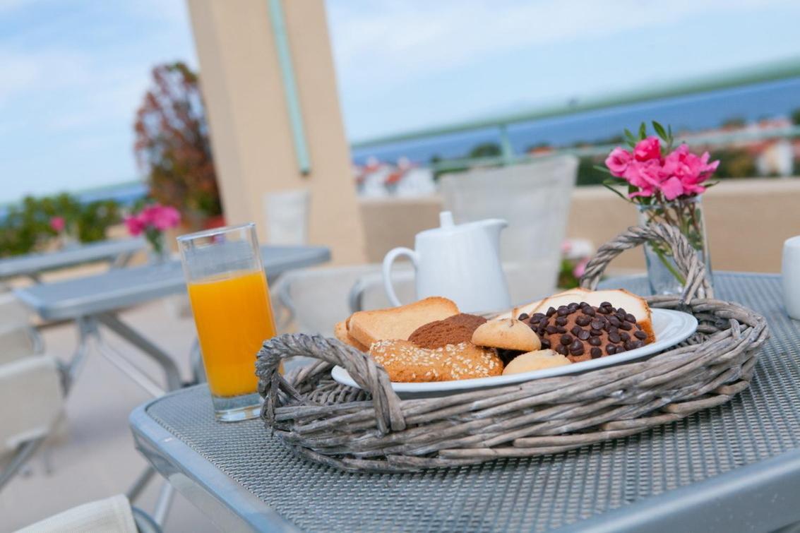 Daphne Holiday Club Chalkidiki 외부 사진