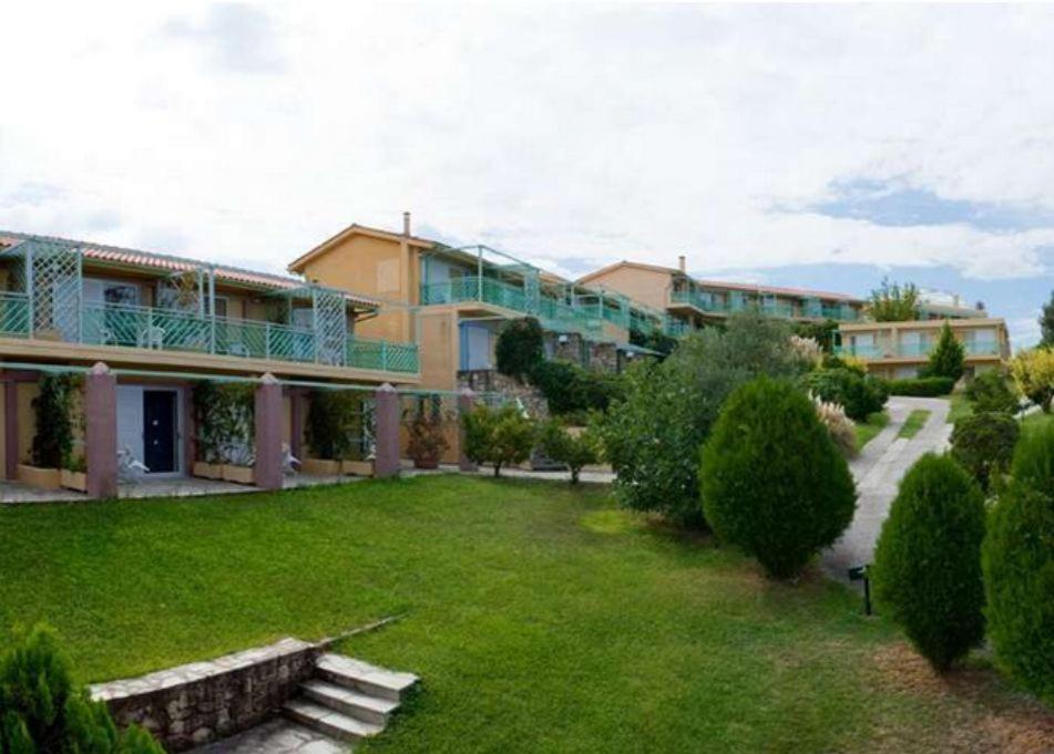 Daphne Holiday Club Chalkidiki 외부 사진